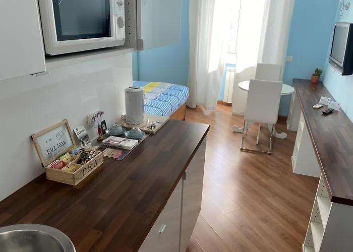 Bed & Breakfast Luna Rossa Rome